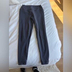 SET ACTIVE FORM CLOUD LEGGING AND LAYER BRA SET - SIZE M/L